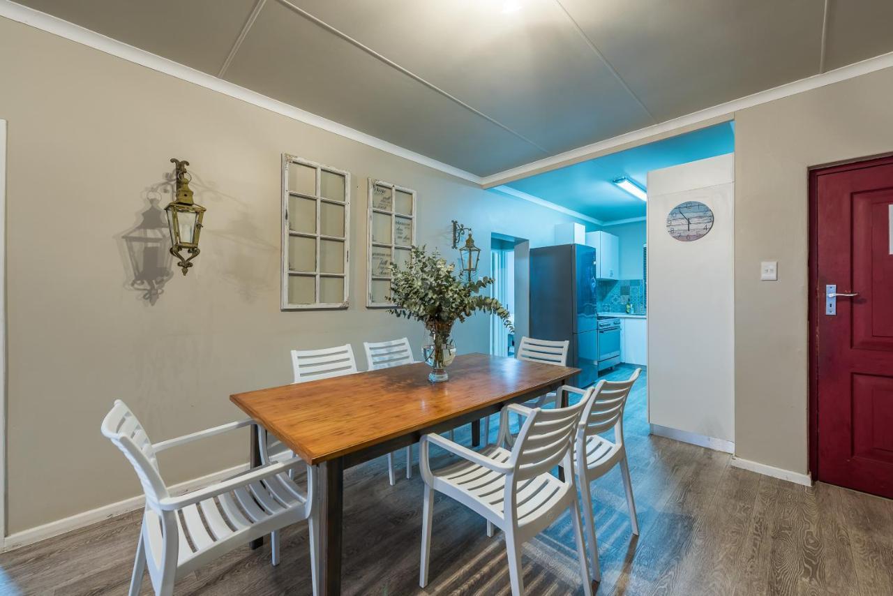Beacon Wharf , George Hay 6 Seafront Accommodation Mosselbaai Buitenkant foto
