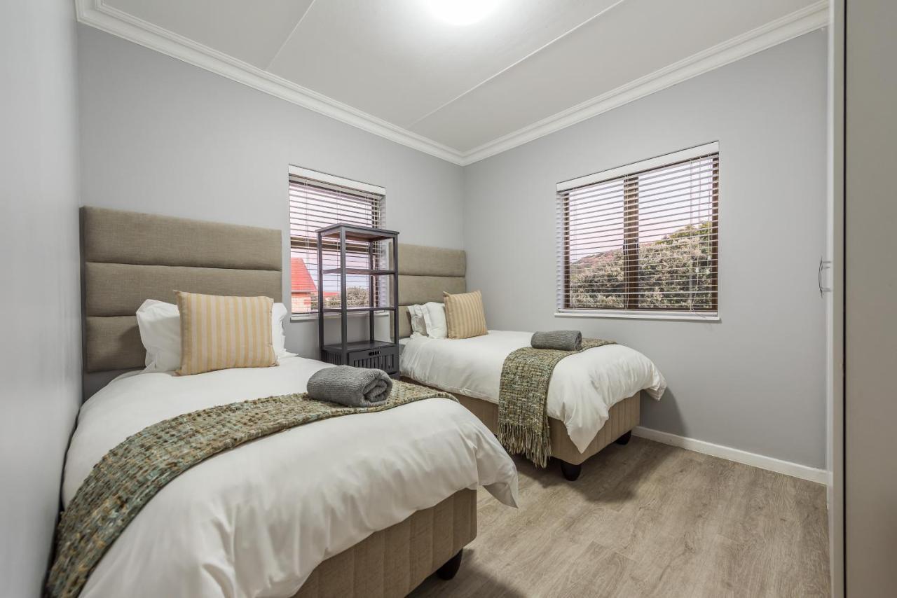 Beacon Wharf , George Hay 6 Seafront Accommodation Mosselbaai Buitenkant foto