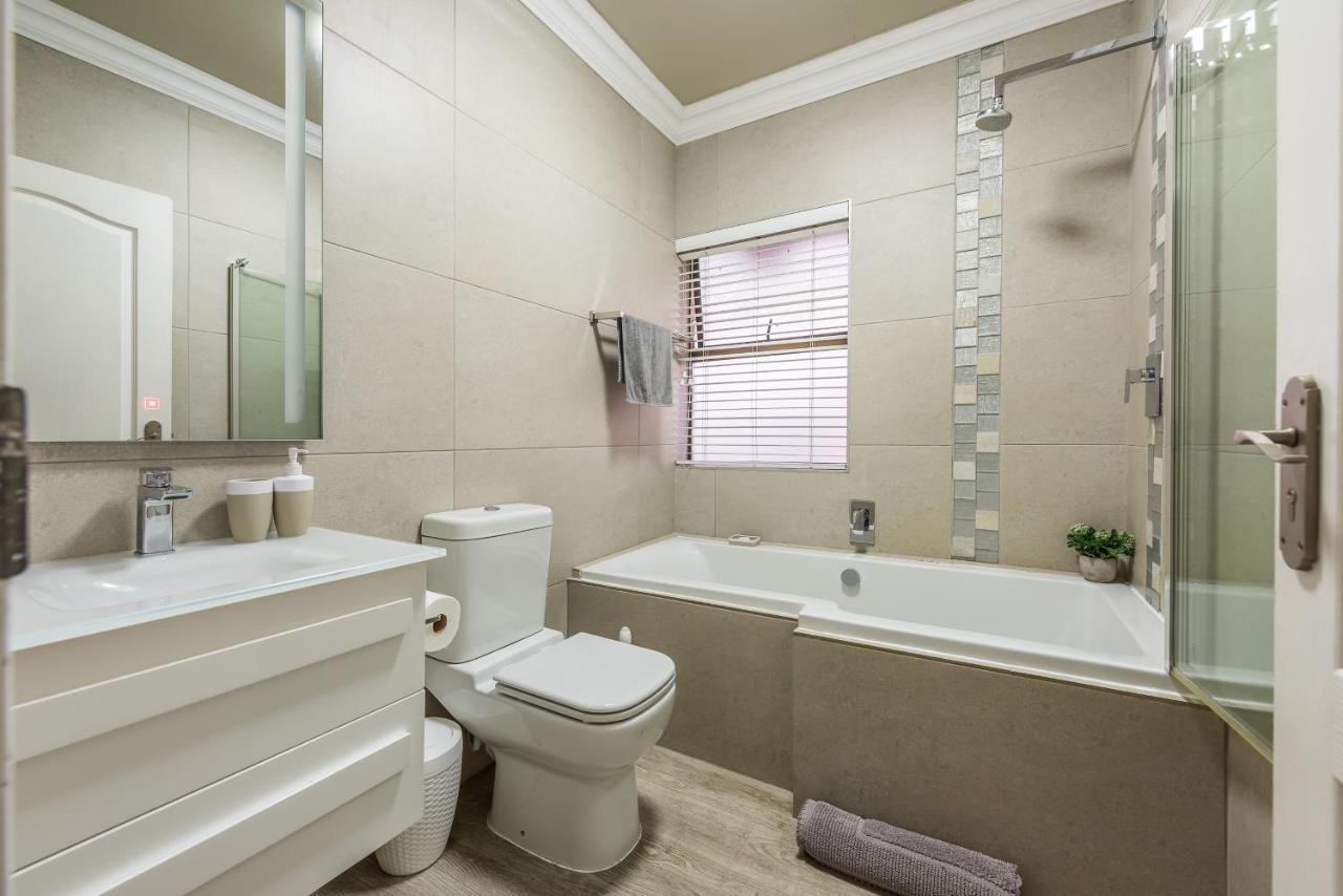 Beacon Wharf , George Hay 6 Seafront Accommodation Mosselbaai Buitenkant foto